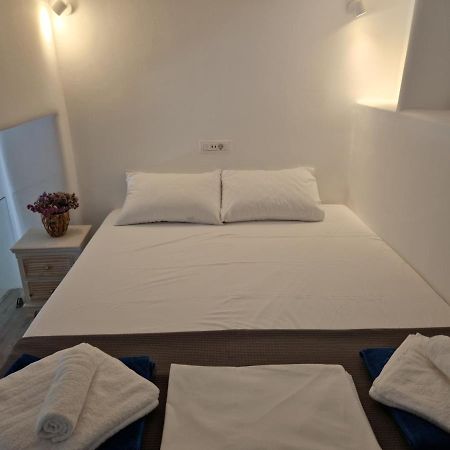 Empyreal Blue Apartments Mykonos Town Exterior photo
